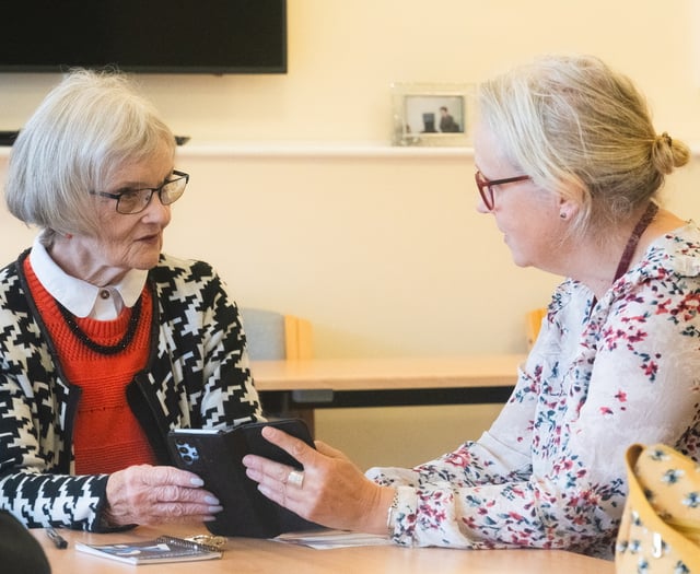 New drop-in session provides free digital support in Alresford