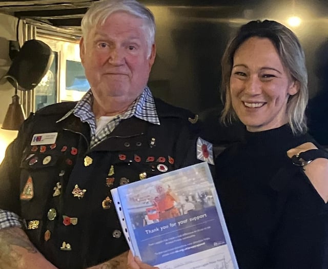 Cheers as High Street pub raises £2k for Poppy Appeal