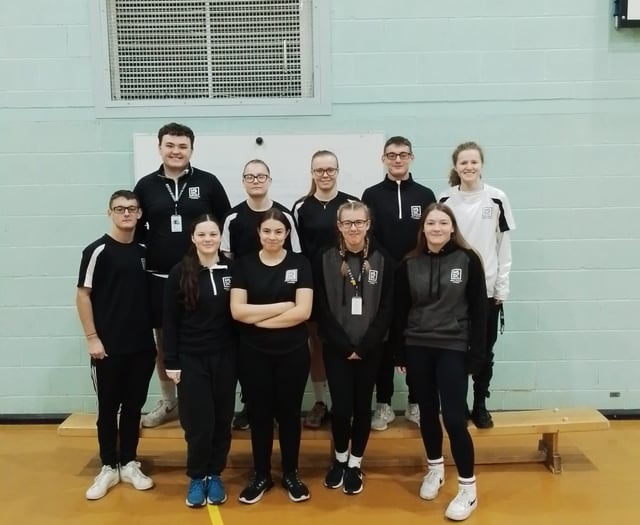 Alton sports students lead way in community outreach