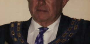 Service of thanksgiving for former Alton mayor Paddy Mendham