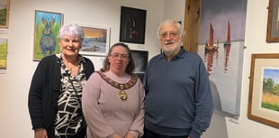 Thursday painters show off their work at Allen Gallery in Alton