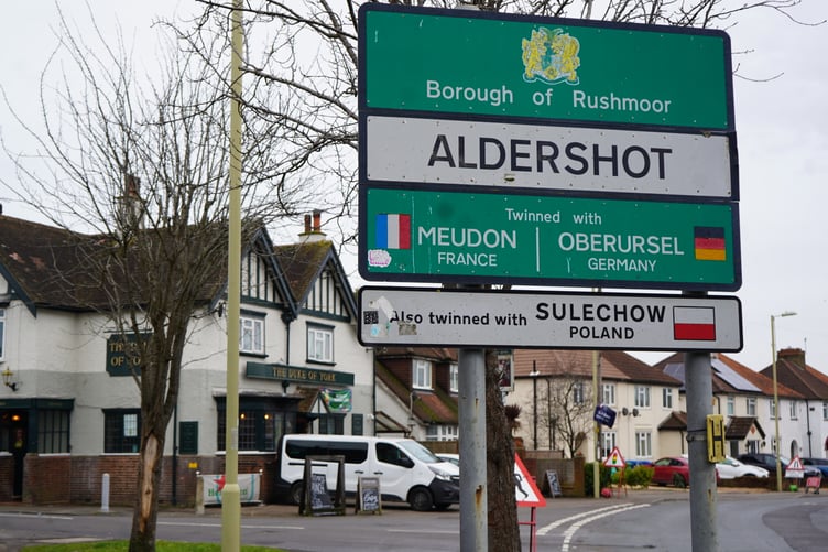 Sign out of Farnham into Aldershot