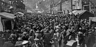 National Hat Day: Spot the one man missing his hat in this WW1 photo
