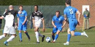 Liss thrash Andover to reach cup final