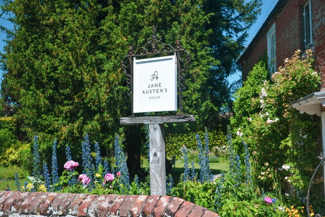 Touring Jane Austen's House exhibition coming to Alton Library