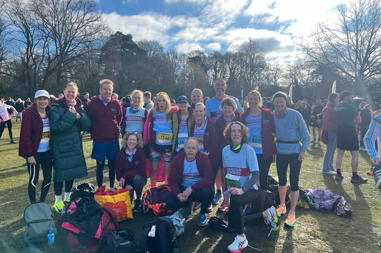 Farnham Runners before the Fleet half marathon