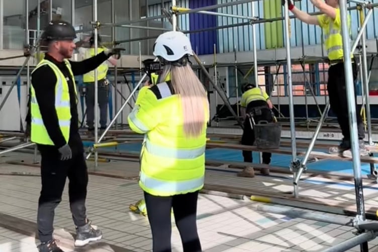 Abbey Moring works for her boyfriendâs scaffolding business â boosting the companies YouTube presence. Release date April 8 2025. A glam aesthetician has ditched the salon to join her boyfriend's scaffolding business - and turned the team into social media celebrities who are recognised on the street.  Abbey Moring, 27, works part-time for Stellar Scaffolding every week in her pink hard hat to help boost the business' YouTube channel views.  Climbing up onto rooftops and buildings to capture videos of the team working, Abbey says the channel has gone "crazy" since it started nine months ago.