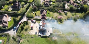 WATCH: Hampshire firefighters tackle serious house fire in Liss