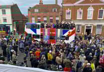 Farnham fans turn out in force to celebrate double sporting triumph