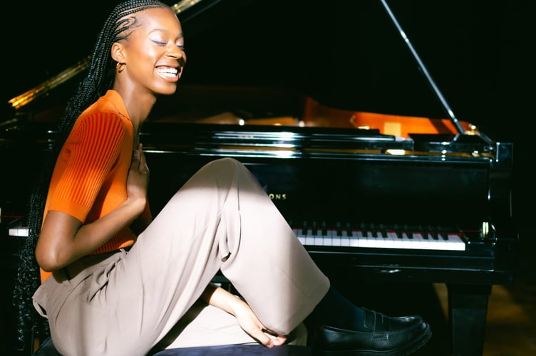 Rising star Jeneba Kanneh-Mason