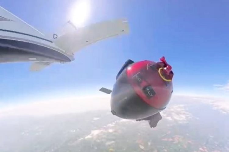 Casey Flay skydiving - His phone falls from his pocket (L). Release date May 5, 2025. A skydiver whose phone flew out of his pocket at 14,000ft was stunned when he later tracked it down to a forest and found it - without a scratch on it. Casey Flay, an experienced wingsuiter and skydiver, jumped from the plane like he had so many times before but completely forgot to zip the front pocket with his phone in. A video of his skydive in Honiton, Devon, shows the 37-year-old preparing to leap with his iPhone 13 Pro Max peeking out of his overalls. As he takes his leap, the phone flies out of his pocket and plummets towards the Earth. Following his dive, engineer Casey - oblivious to the fact his phone had fallen alongside him - asked others in the plane if he'd left it up there. But he was shocked when he used the Find My iPhone app to track his phone down to a forest four miles away from where he'd landed. Even more surprising, however, was the fact that the 14,000ft (2.65 mile) drop appeared hardly to have left a mark on his device.