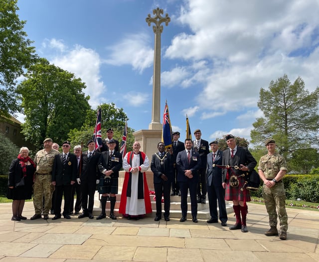 WATCH: Farnham honours war heroes at VE Day wreath-laying ceremony