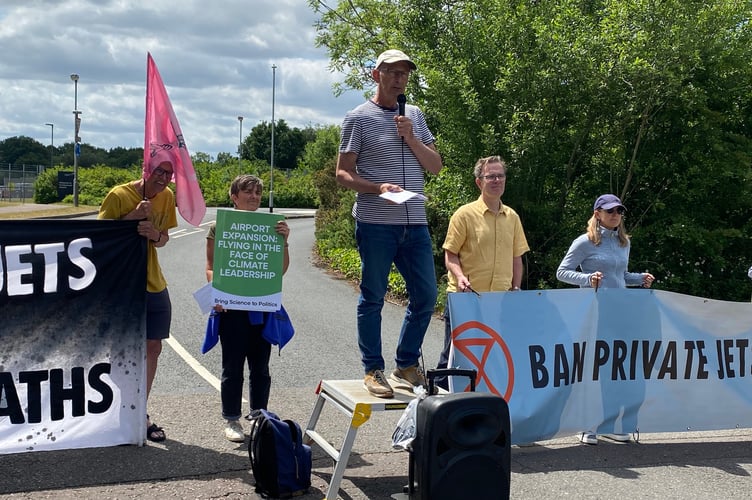 Colin Shearn Farnborough Aiport