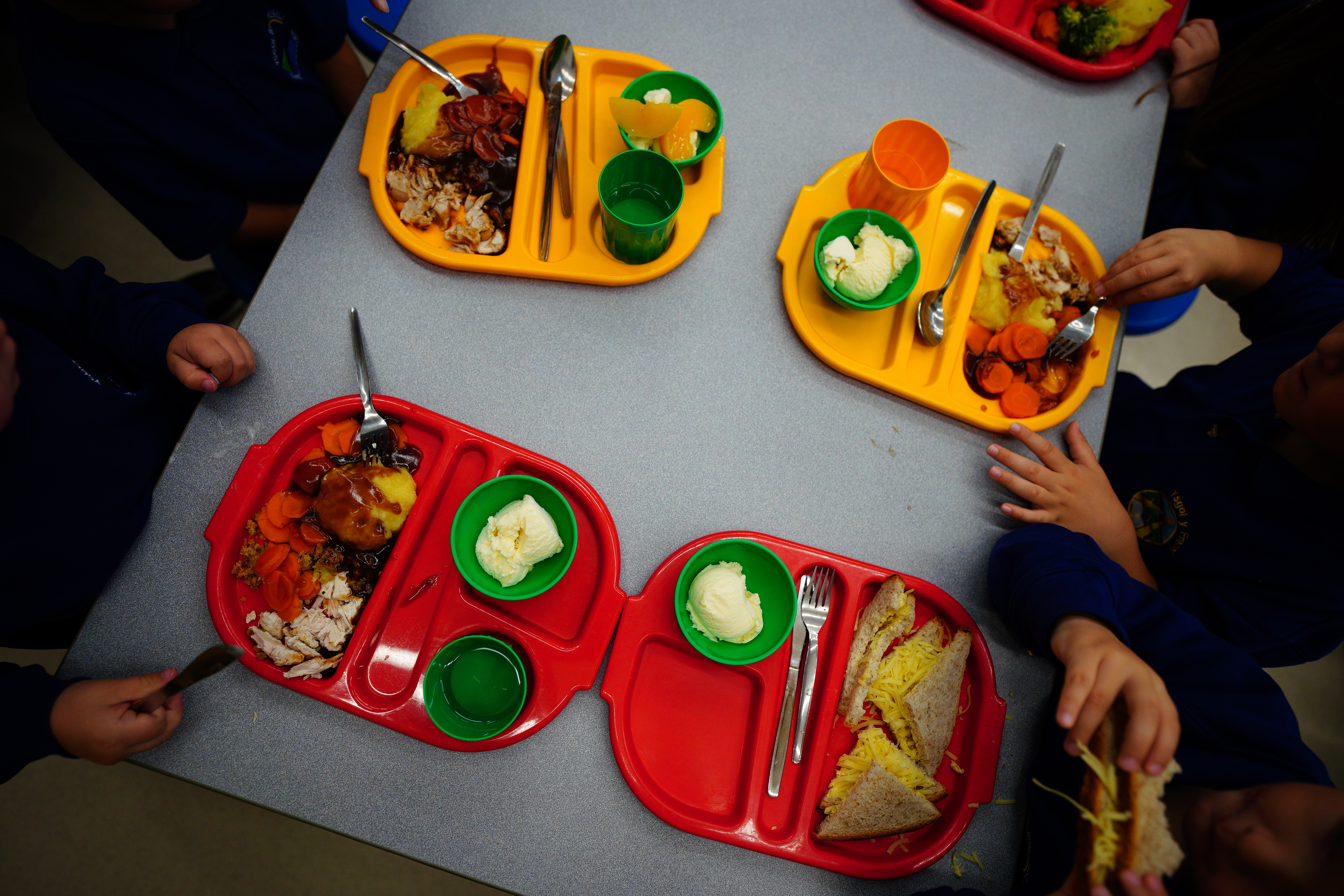 A fifth of Hampshire pupils eligible for free school meals – as Government plans to expand access to scheme