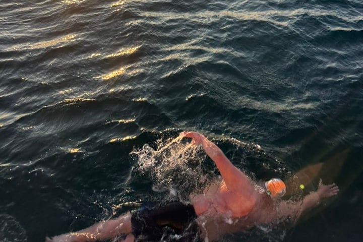 Kevin Davies midway through his cross-Channel swim.