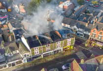 Major fire breaks out in Petersfield above town centre shops