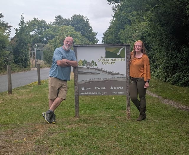 Bill Bailey passes through East Hants on South Downs charity walk