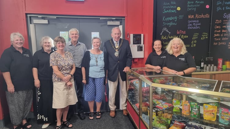 From left: Julie and Clair from Holybourne Theatre, Wendy, and Robin Lees, from Resurrection Furniture, Cllr Ginny Boxall, Cllr Graham Hill, Yvette Walker and Alison Dickson from Holybourne Theatre, Holybourne Theatre, August 8th 2025.