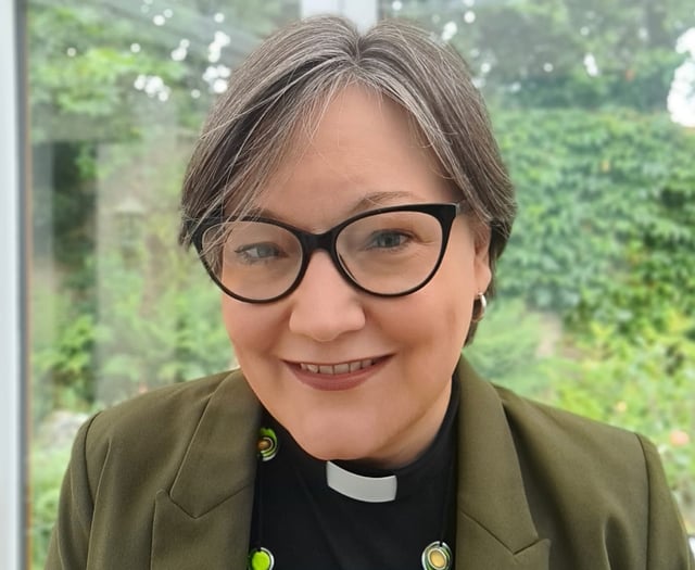 Alton and Alresford welcome first female bishop
