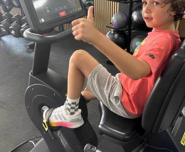 Six-year-old boy runs to help save lives