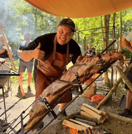"Daddy Bear Grills" will be coming to Tongham for the Surrey Hills Fire & Food Festival