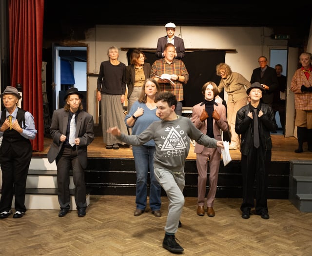 Water show as Tilbourne Players take on Grahame classic