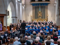 Choirs combine for wonderful evening of Christmas music