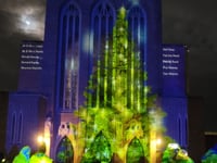 Families remember loved ones at hospice cathedral service