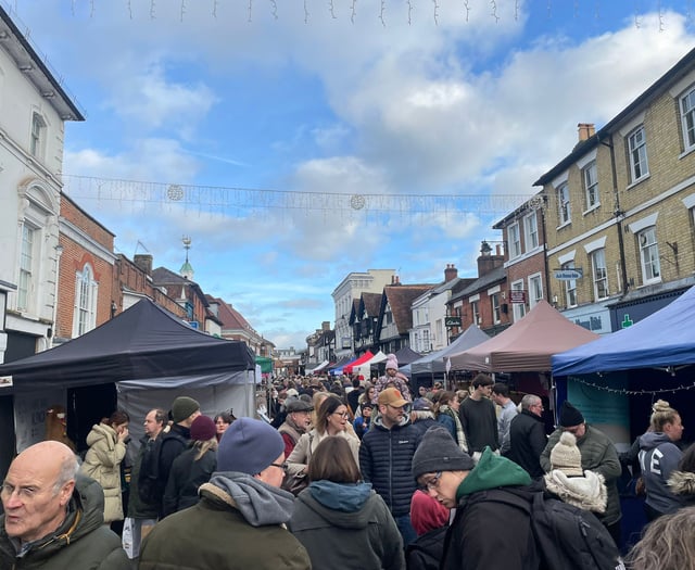 Farnham’s Christmas Market draws crowds back to town centre