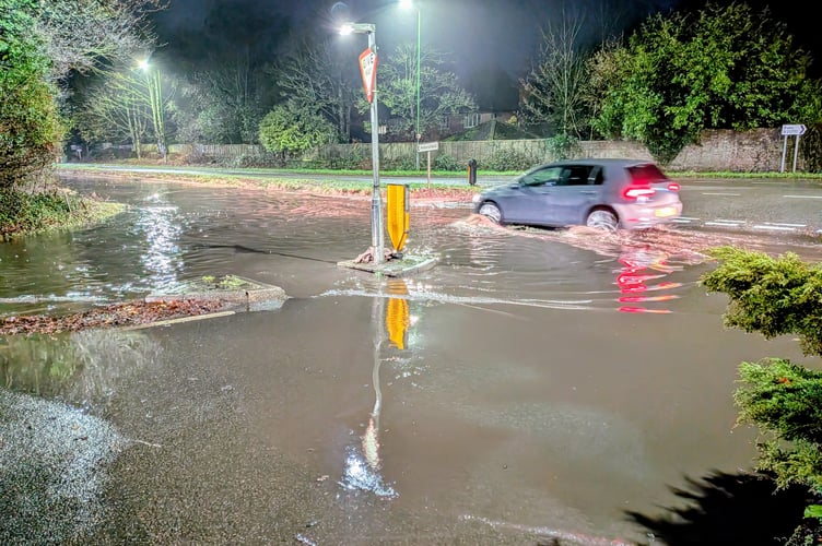 Flooding Jolly Drover Hill Brow B2070