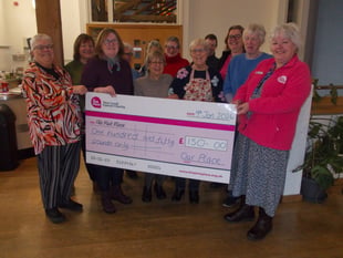 Cancer support group donates £150 to cancer charity