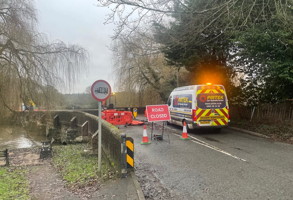 Bridge closure forces motorists to take 10-mile detour