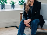 Petersfield coach publishes debut book to inspire women