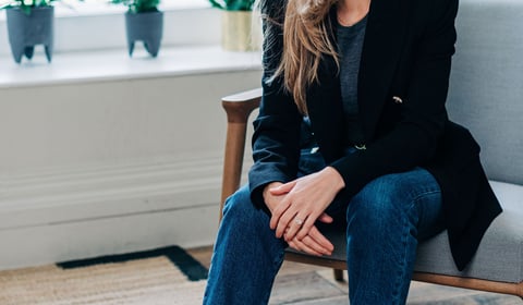 Petersfield coach publishes debut book to inspire women