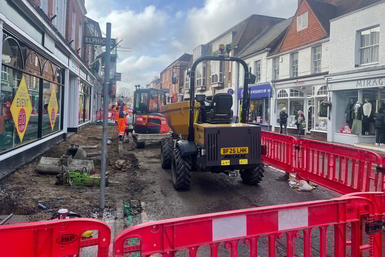 Works outside of Elphicks