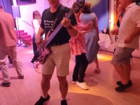Dance party and concert in Alton to help Ukraine
