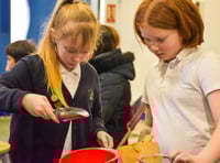 Children learn about healthy eating with Young ACAN