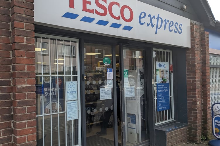 PP Tesco Express Bell Hill Petersfield