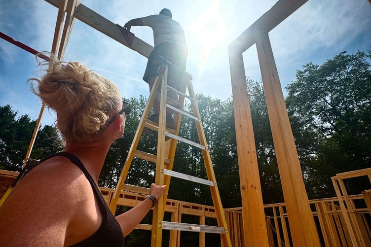 A British couple sold their troubled new-build home and moved to rural Canada to build their dream house mortgage-free after snapping up seven acres of land for just £30,000. llChris and Sarah Kennealy, both 41, left Basingstoke, Hampshire, in August 2023 after growing fed up with the cost and frustrations of home ownership in the UK. The pair, who married in October 2018, had spent four years in their new-build property but say constant issues with the house left them disappointed.