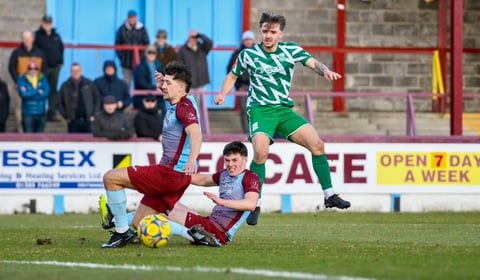Farnham Town earn fifth successive victory with superb win at Weymouth