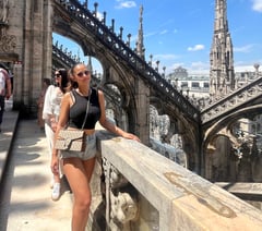 Surrey shopaholic quits £1,000-a-month habit by blocking fashion app