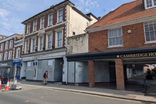 Blast from the past as Wetherspoons eyes-up June start date in Farnham