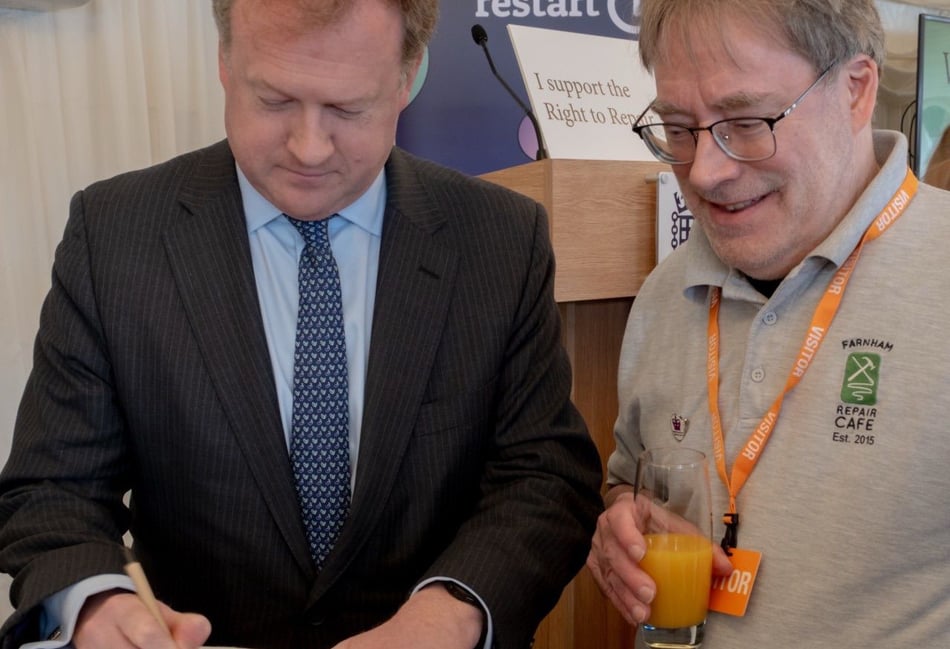 Farnham Repair Café gains MP support at Parliament event