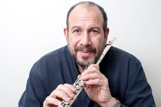 Classical concert bringing music to children in Palestine
