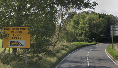 Focus on A339 as Alton Town Council hands over camera cash