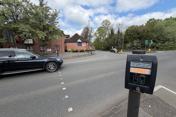Crossing at Hickley's Corner