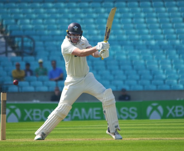 Surrey miss cutting edge in County Championship draw against Essex