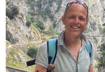 Farnham vet takes on marathon row for charity