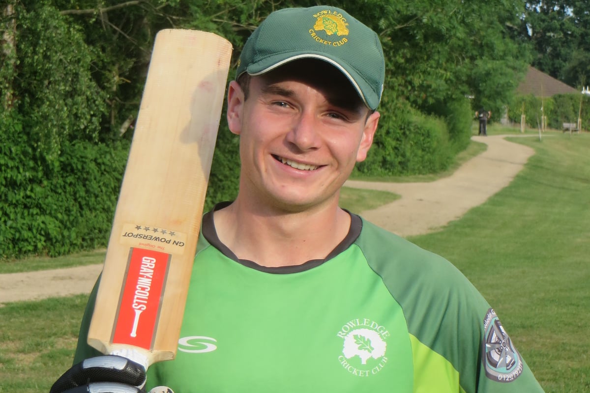 Rowledge suffer dramatic one-run defeat at Totton & Eling