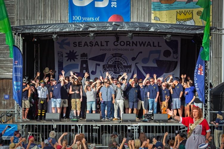 Falmouth International Sea Shanty Festival finale (Picture: Tom Warner)